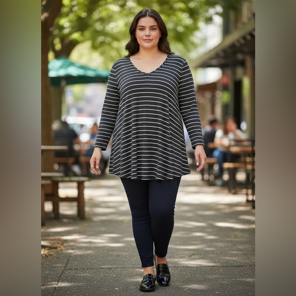 Addition Elle, Modern Collection, Plus Size 3X, Gray & White Striped Tunic Top